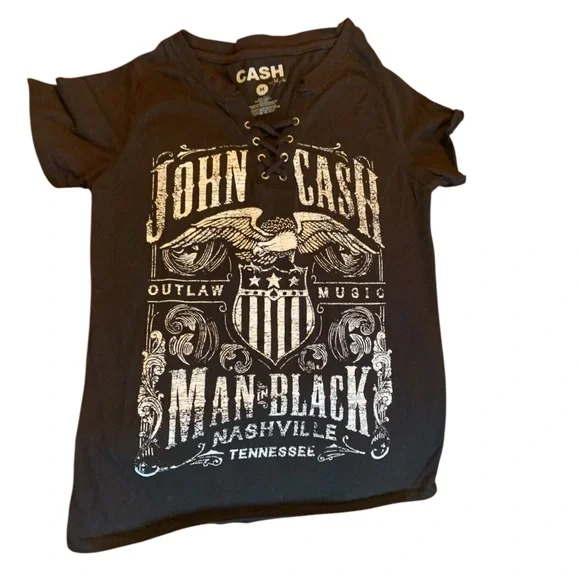Johnny Cash "Man in Black" Outlaw Music Woman’s graphic T-shirt Size Medium - Picture 7 of 9